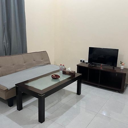 Cozy Private Studio Apartment Near Airport Abu Dhabi Luaran gambar