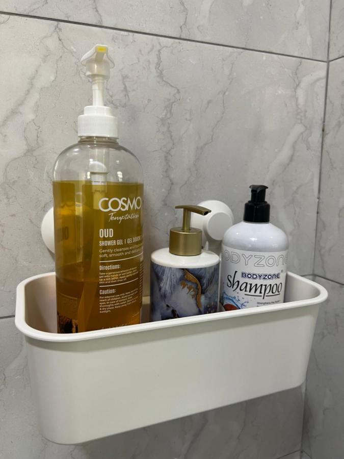 Cozy Private Studio Apartment Near Airport Abu Dhabi Luaran gambar